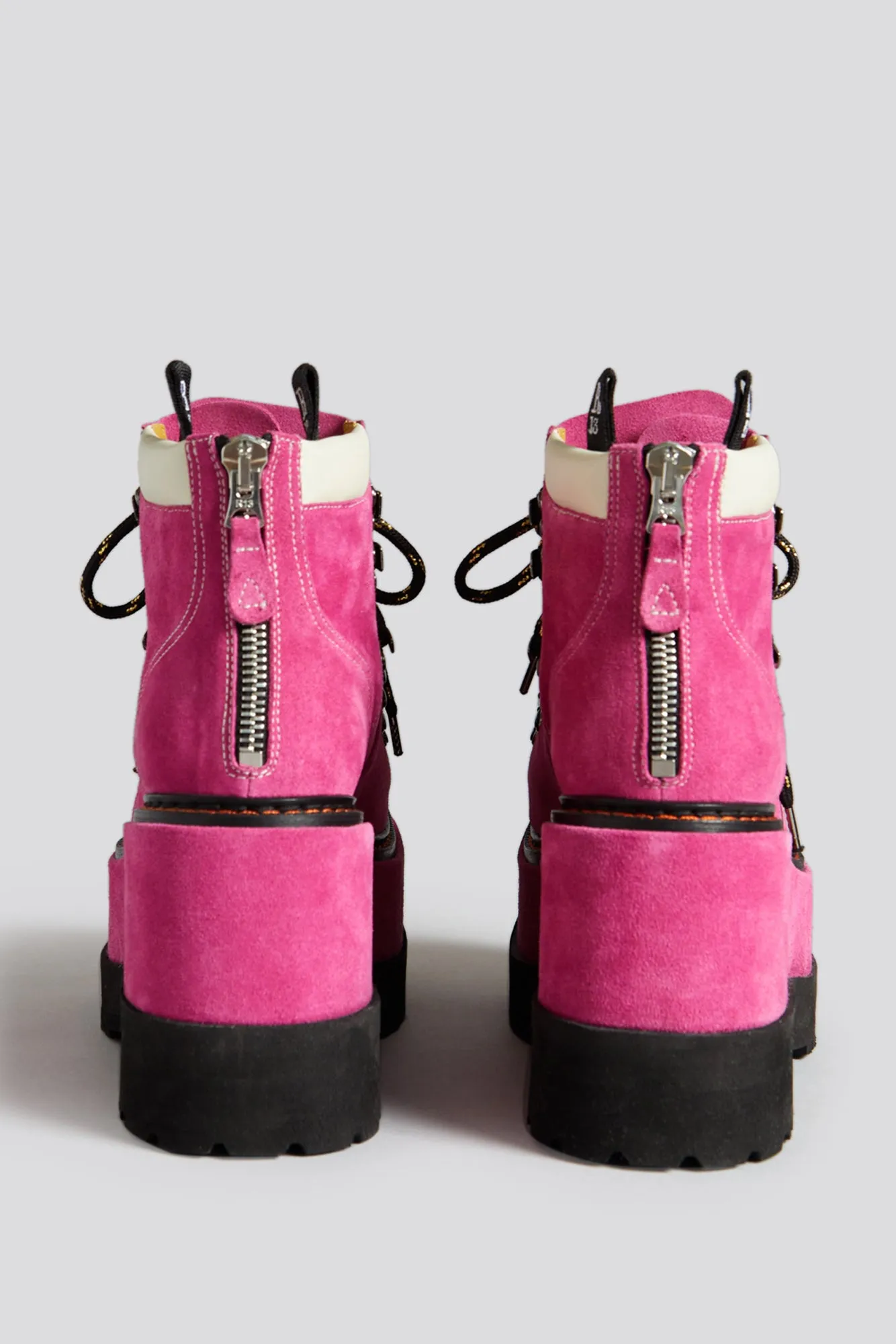 TRAILBLAZER HIKING BOOT - PINK SUEDE